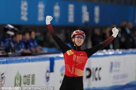 周冠宇