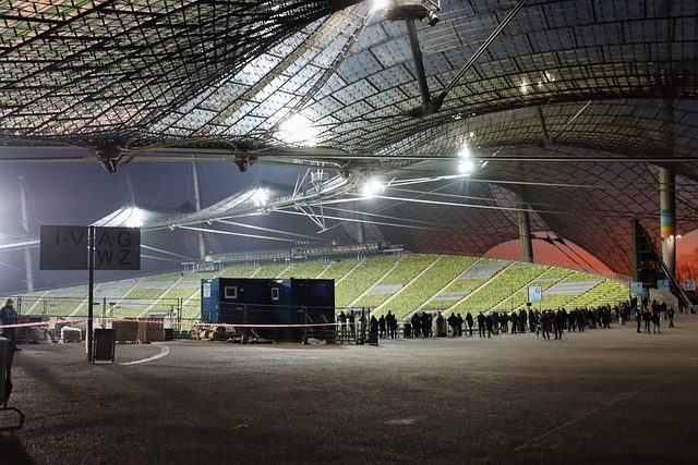 为了众人关 为了众人关